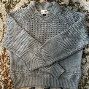 Universal Thread Gray Sweater